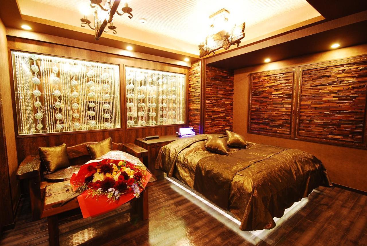Hotel Sara Kinshicho (Adults Only) Τόκιο Εξωτερικό φωτογραφία